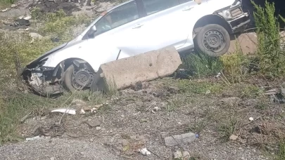 Bolu'da otomobil köprüden uçtu: 2 yaralı