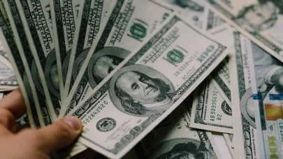 İşte dolar, faiz ve enflasyonda son tahminler...