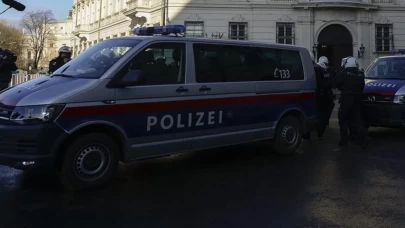 Avusturya'da bir ortaokula düzenlenen silahlı saldırıda 11 kişi hayatını kaybetti