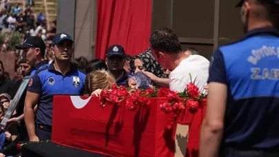 Ferdi Zeyrek'in cenazesi hastane morgundan alındı! İlk tören belediye binası önünde