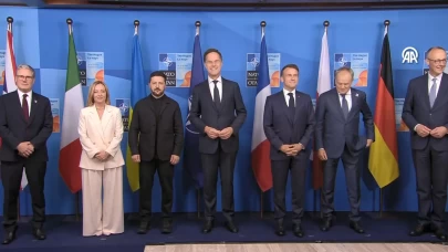 Rutte, Zelenskiy ve E5 liderlerinden NATO zirvesi sonrası aile fotoğrafı