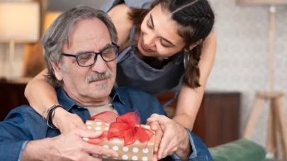 Bu Yıl Babalar Günü Hangi Tarihte Kutlanacak?