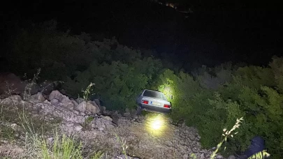Tokat'ta otomobil uçurumdan yuvarlandı: 3 kişi yaralı