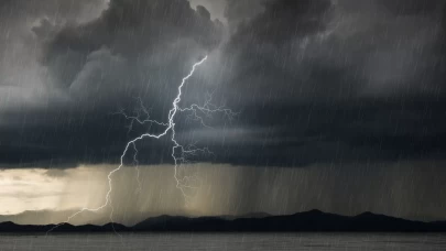 Meteoroloji uyardı: İstanbul dahil birçok ilde sağanak yağış bekleniyor