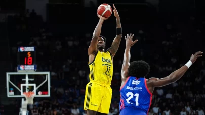 Basketbol Süper Ligi'nde ilk finalist Fenerbahçe!
