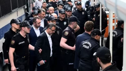 CHP'li 5 belediye başkanı görevden uzaklaştırıldı