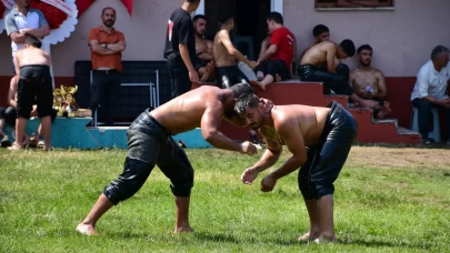 Oğuzlu Yağlı Güreşleri 100. yaşında! Hamza Özkaradeniz başpehlivan olmayı başardı