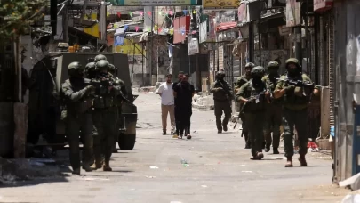 İsrail Batı Şeria'da 4 Filistinliyi yaraladı!