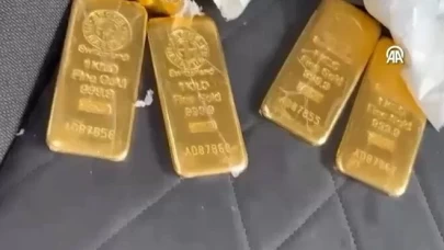 İçerisinden külçe külçe altın çıktı