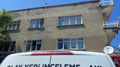 Pencereden düşen 6 yaşındaki çocuk ağır yaralandı