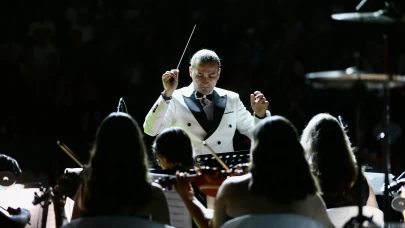 Fethiye'deki Telmessos Antik Tiyatrosu'nda orkestra konseri