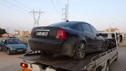 Antalya'da tek yönlü yolda ters yönden gelen motosiklet otomobille çarpıştı: 1 ölü