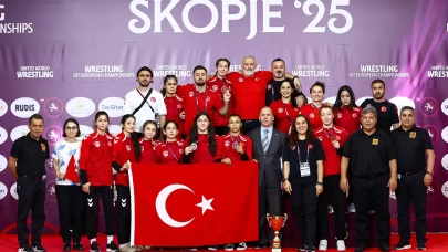 Milli kadın güreşçiler Avrupa’nın zirvesinde