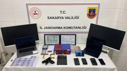Sakarya'da "resmi belgede sahtecilik" soruşturmasında 2 şüpheli tutuklandı