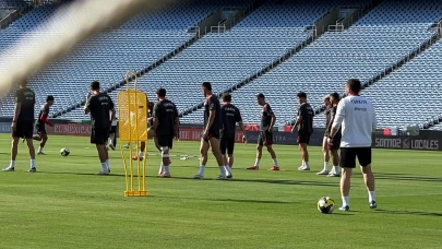 Milliler, Meksika maçına hazır