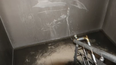 13 katlı binada can pazarı! Yangından kurtulan şahıs korku dolu anları anlattı