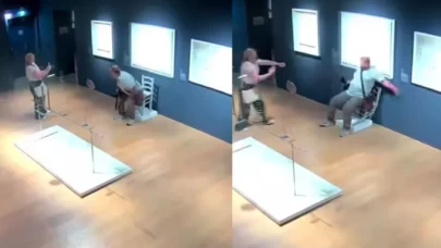 Floransa’da bir turist 300 yıllık tabloya fotoğraf çekerken zarar verdi