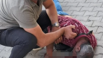 Kontrolden çıkan motosiklet park halindeki araçlara çarptı