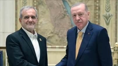 Cumhurbaşkanı Erdoğan, İran Cumhurbaşkanı ile görüştü