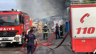 Kocaeli'de geri dönüşüm tesisinde yangın