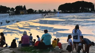 Bayram tatilinde müze ve ören yerleri doldu taştı!