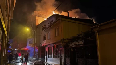 Oto tamirhanesinde yangın