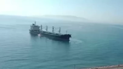 Tekirdağ’da yük gemisi karaya oturdu