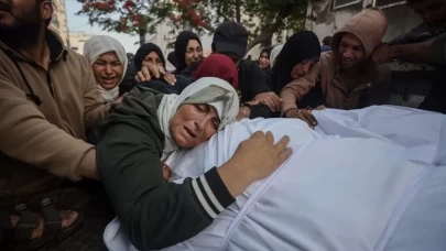 Gazze bayrama uyanamadı: İsrail bombardımanı sürüyor