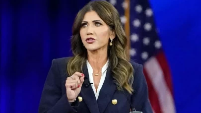 ABD İç Güvenlik Bakanı Kristi Noem hastaneye kaldırıldı