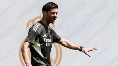 Xabi Alonso, Real Madrid ile ilk antrenmanına çıktı