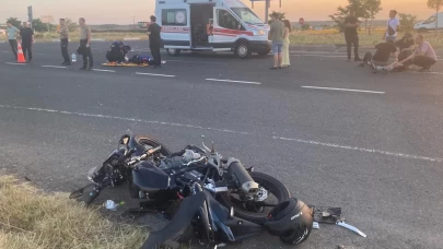 Otomobil ile motosiklet çarpıştı: 2 yaralı