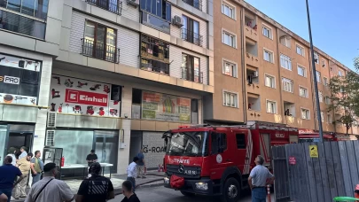 Kocaeli'de bir kafe deposunda yangın