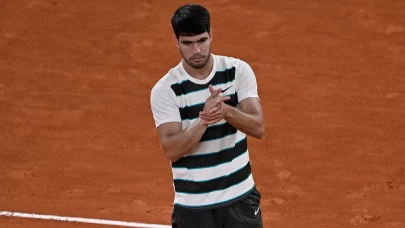 Fransa Açık’ta Carlos Alcaraz finale yükseldi