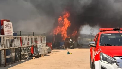 Tekirdağ'da kimya fabrikasının atık alanında çıkan yangın söndürüldü
