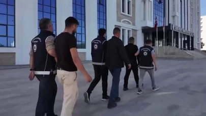 Adıyaman'da göçmen kaçakçılığına geçit verilmiyor: 30 kişi sınır dışı edildi