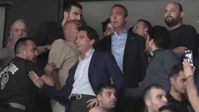 Beşiktaş-Fenerbahçe derbisinin sonunda gerginlik yaşandı