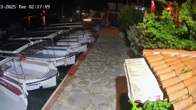 Sakin Kent Akyaka’da deprem anı kamerada