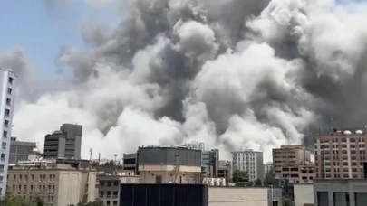 Tahran'da şiddetli patlama sesleri duyuldu