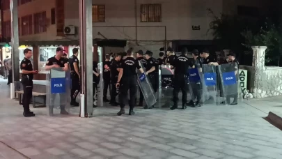 Batman'da aparmanın giriş katına sığınan firari şahıs ikna sonucu teslim oldu