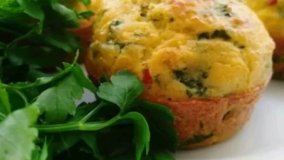 Çocuklar buna bayılacak! Gizli sebzeli muffin tarifi