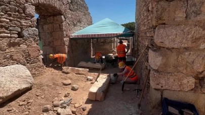 Tralleis'te çalışmalar mozaik havuzunda yoğunlaştırıldı