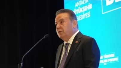 Antalya’da rüşvet skandalı! Belediye Başkanı Muhittin Böcek tutuklandı