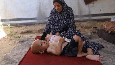Gazze'de çocuklar "açlıktan ağlıyor"