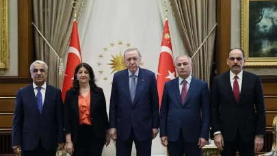 Cumhurbaşkanı Erdoğan, DEM heyetini kabul etti