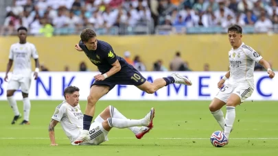 FIFA Kulüpler Dünya Kupası'nda Arda ve Kenan'dan düello