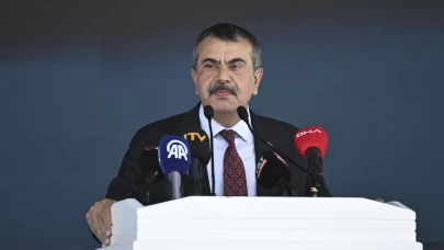 Bakan Tekin'den LGS eleştirilerine tepki