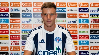 Kasımpaşa, Andri Fannar Baldursson’u kadrosuna kattı