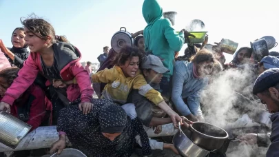 BM: Gazze'de 50 bin hamile ve emziren kadın günlerdir yemek yemedi