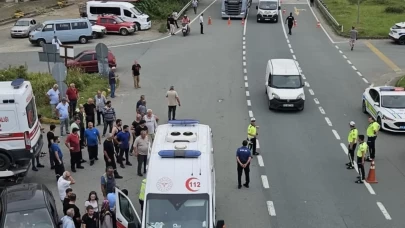 Rize’de iki otomobil çarpıştı: 1 ölü, 8 yaralı