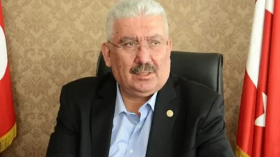 MHP'li Semih Yalçın'dan, Müsavat Dervişoğlu'na çok sert sözler